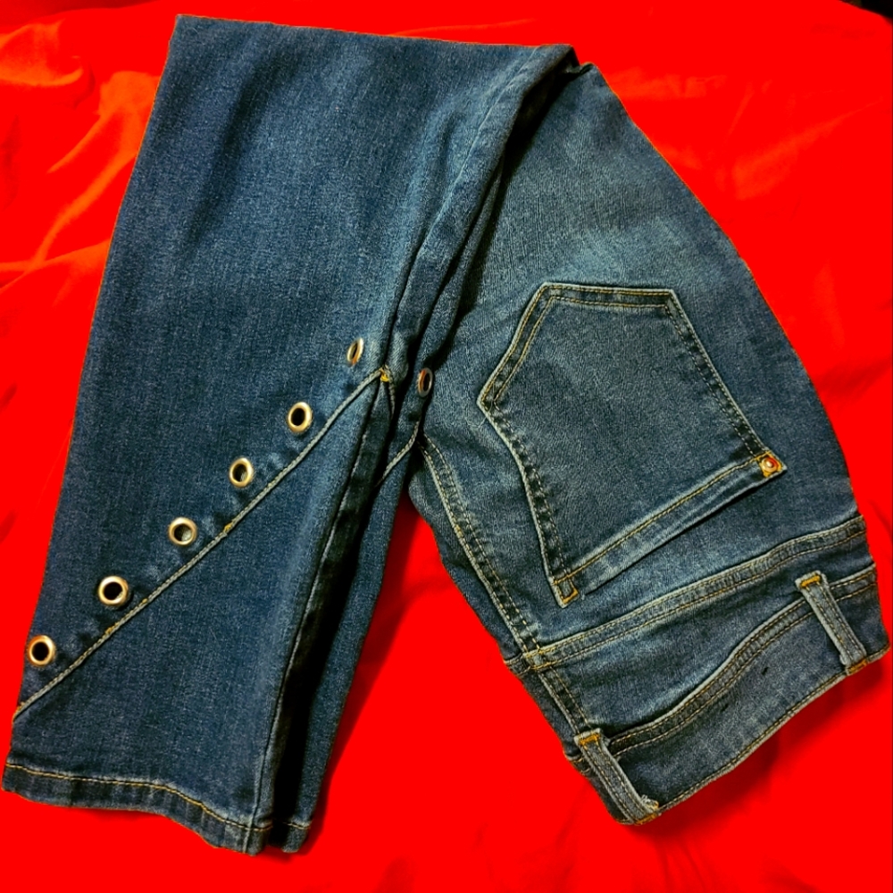 Skinny jeans